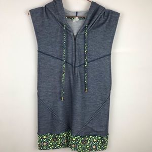 Maaji Athletic Half Zip Hooded Tank Top Medium